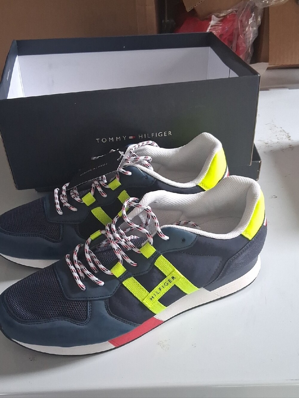 Tommy Hilfiger Amani  Men’s Navy & Neon Yellow Accent Sneakers Mens 11